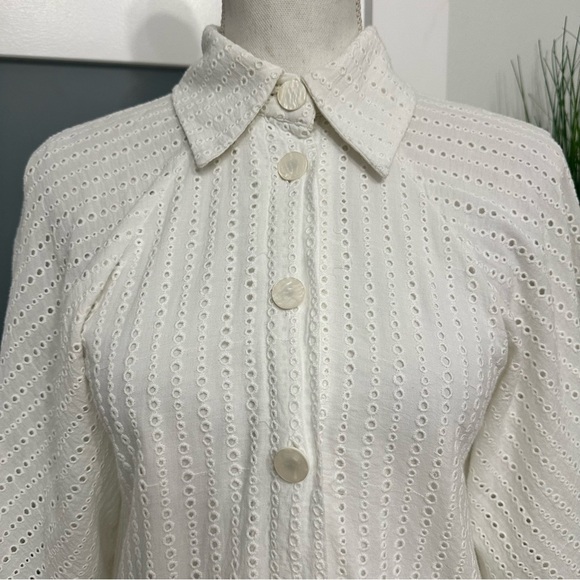 Anthropologie Exquise Julien Eyelet White Mini Dress SZ Medium Feminine GUC - Picture 3 of 12
